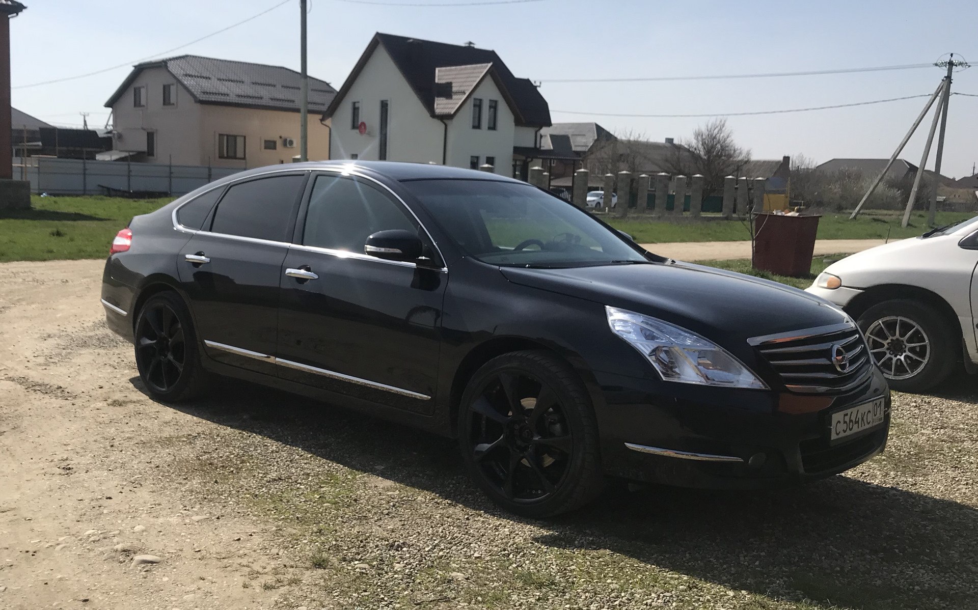 Black 32. Nissan Teana j32 черные диски. Nissan Teana 32 на 20 литье. Ниссан Теана 32 черная. Nissan Teana j32 черная r20 антихром.