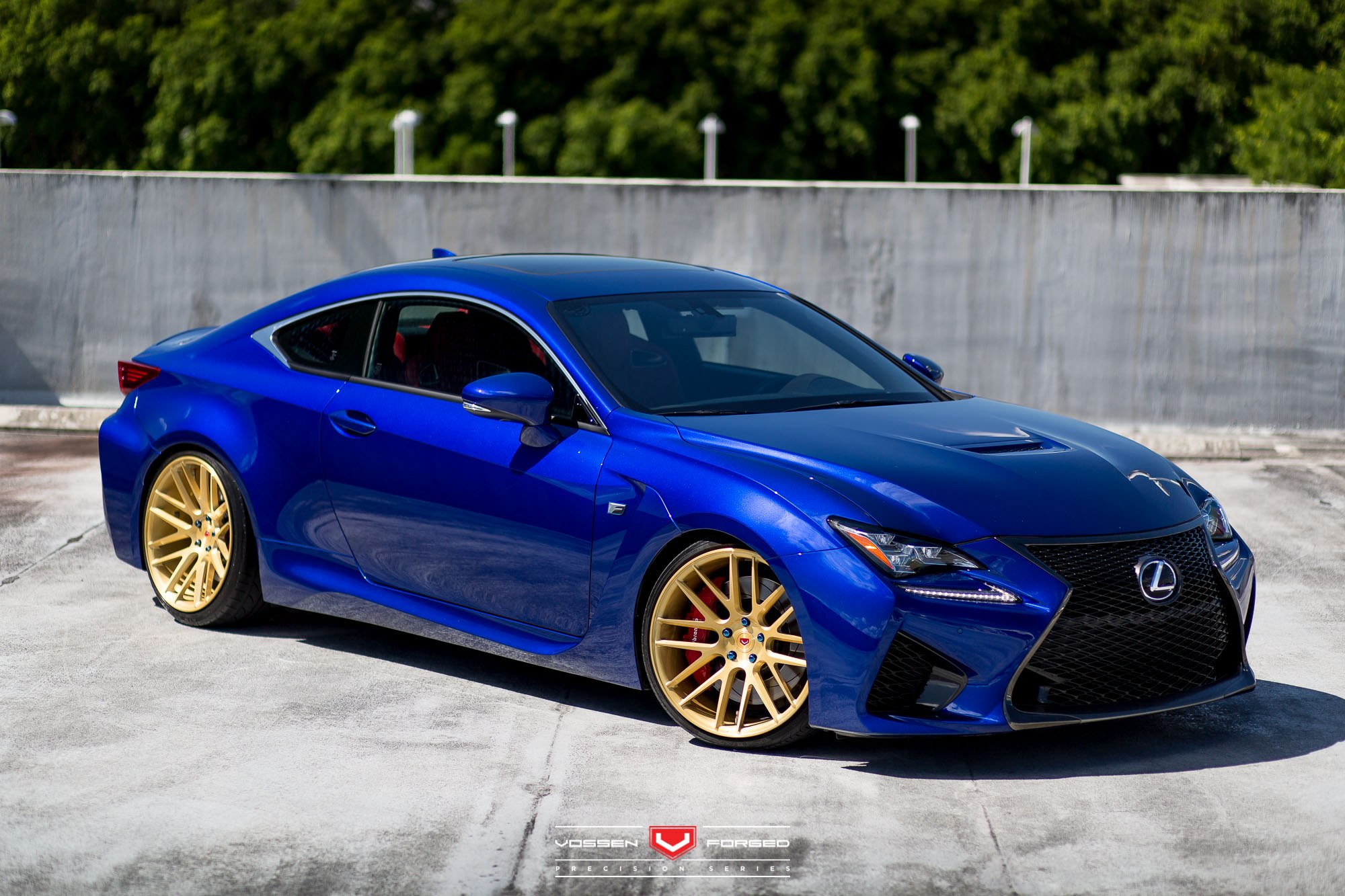 Какой цвет машины подходит. Lexus RC Gold. Лексус RC синий. Диски Lexus RC F. Lexus RC aftermarket Wheels 19.