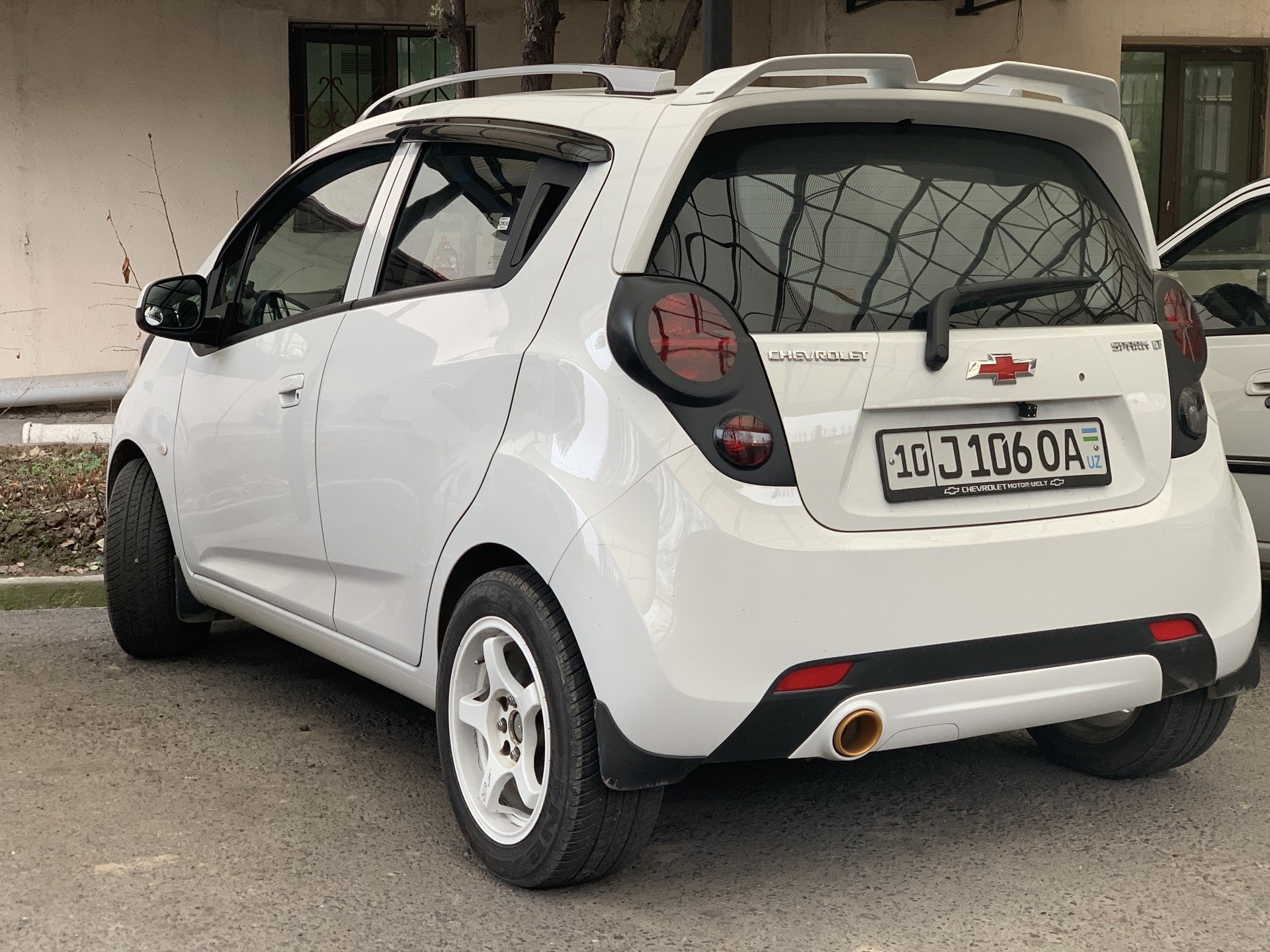 Chevrolet Spark m400