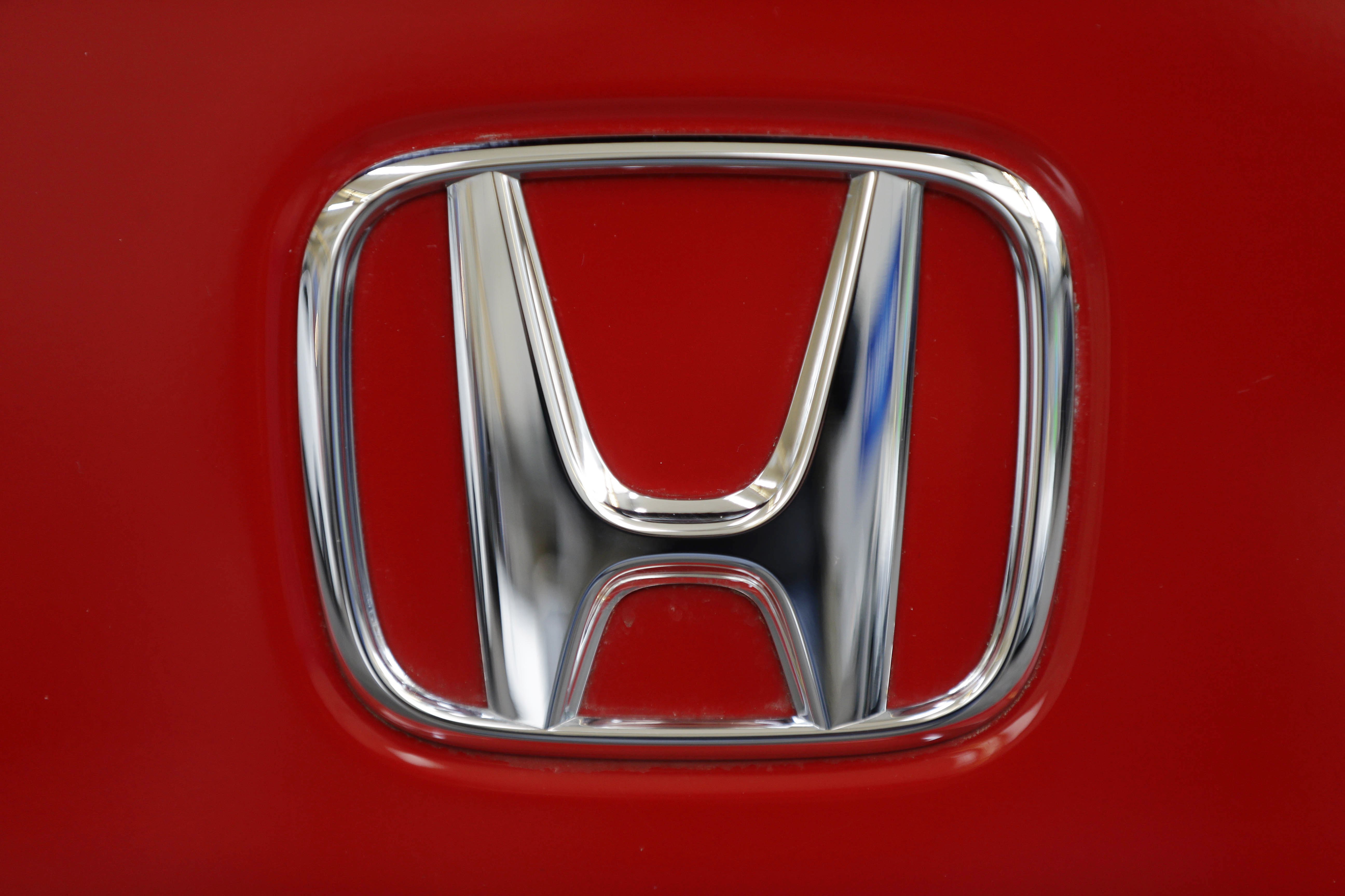 Марки автомобилей honda. Хонда лого. Хонда логотип x4. Honda логотип 2022. Khoncha logo.