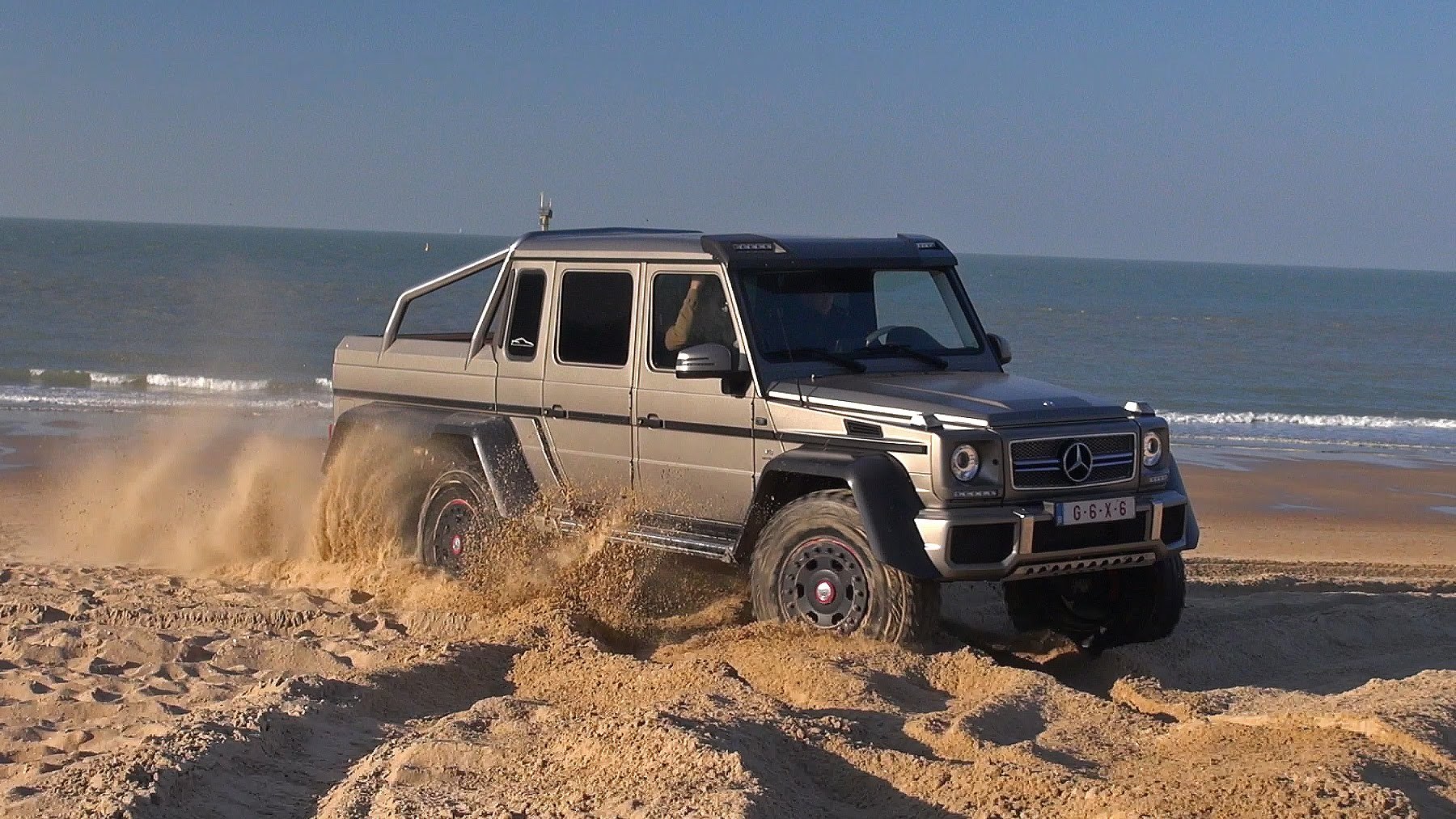 6 колесный гелик. Mercedes g63 AMG off Road. Мерседес g65 6x6 офф роад. Гелик 6х6. Гелик 6х6 оффроад.