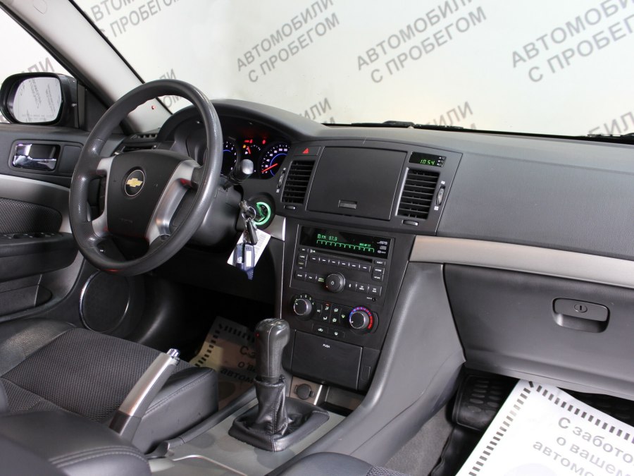 Chevrolet Epica 2008 салон