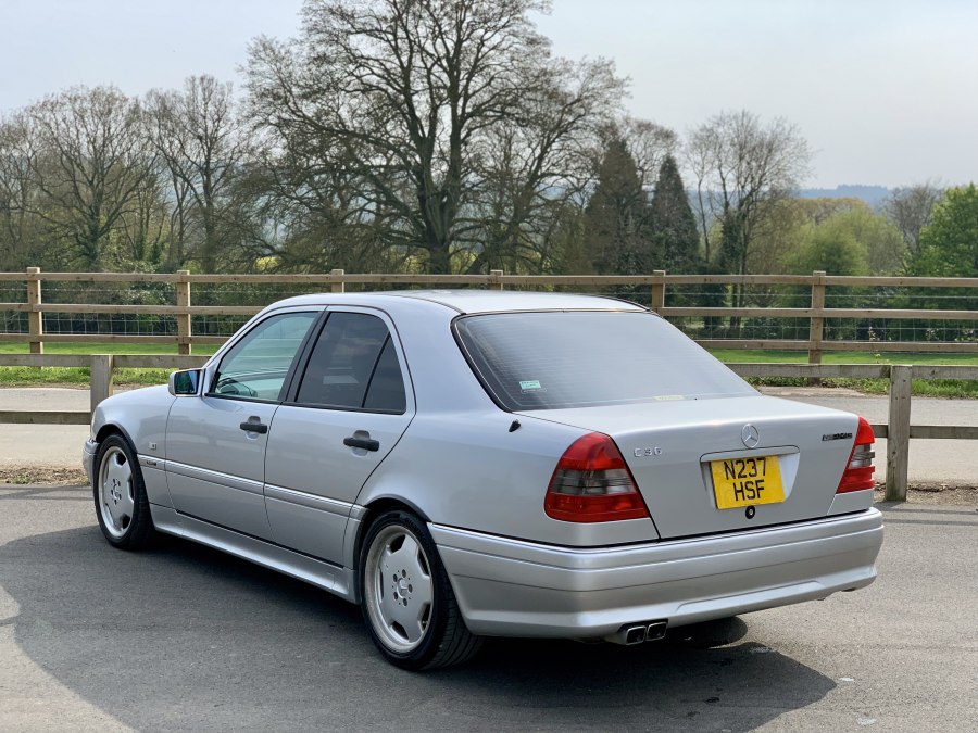 Классно стар. Mercedes c36 AMG. Мерседес ц 1995. Mercedes Benz c 1995. Mercedes c class 1995.