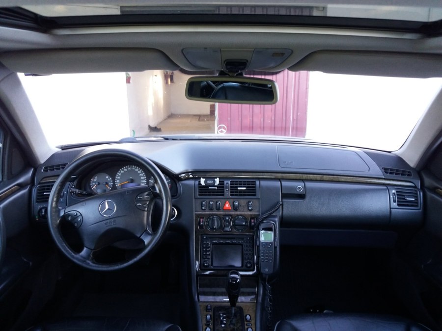 Е 55 АМГ 210 салон