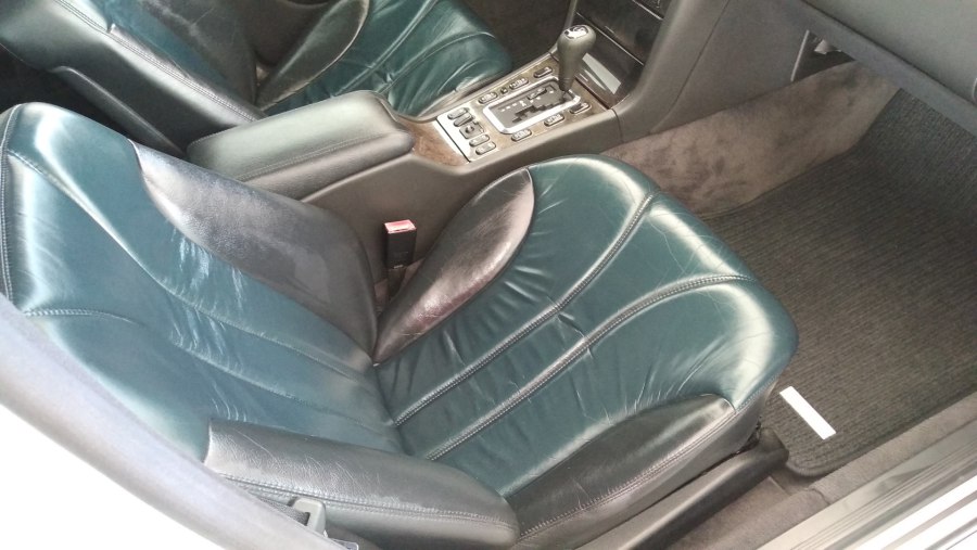 Mercedes Benz 210 AMG салон