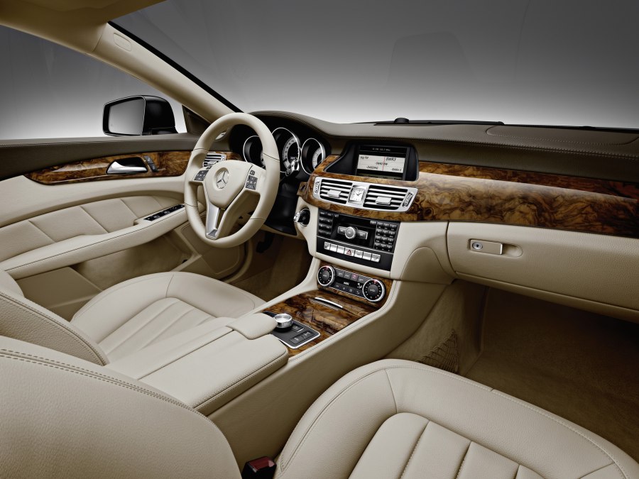 Mercedes-Benz CLS 350 салон