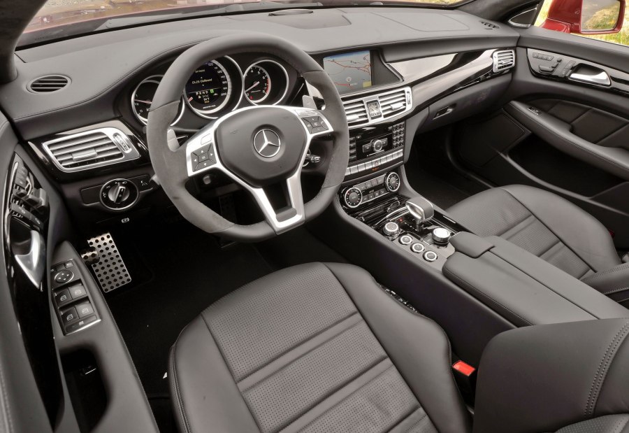Mercedes-Benz CLS универсал салон