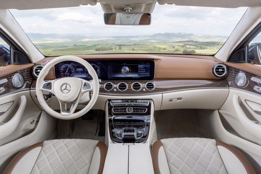Mercedes-Benz GLA-class салон