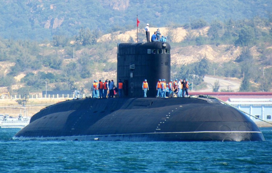 Подводная лодка проект 636 класс Варшавянка