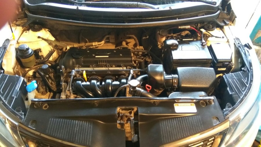 Kia Rio 1.6 подкапотное