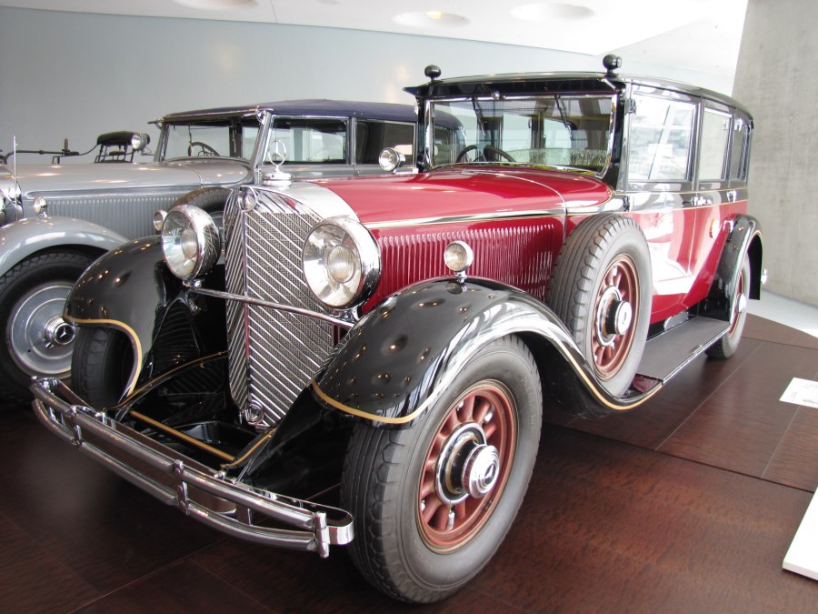 Мерседес Бенц Daimler