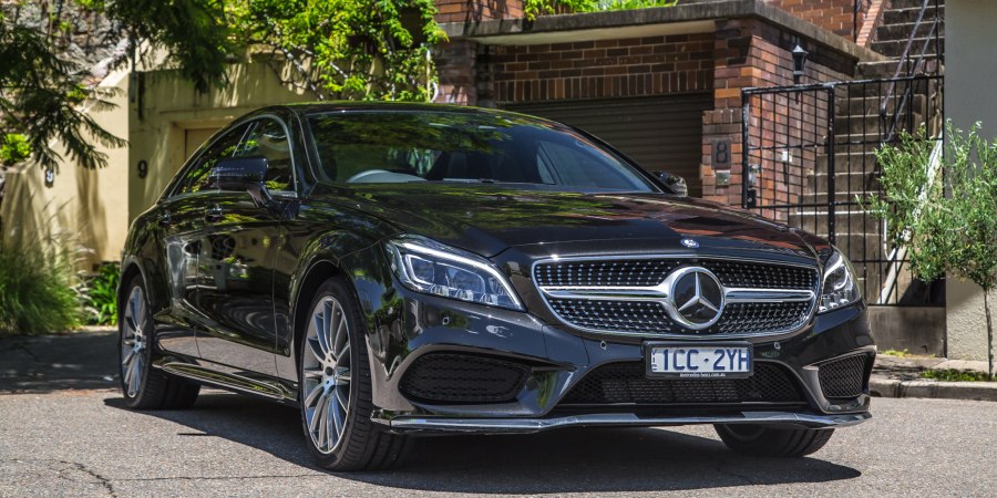 Mercedes Benz c180 черный 2019