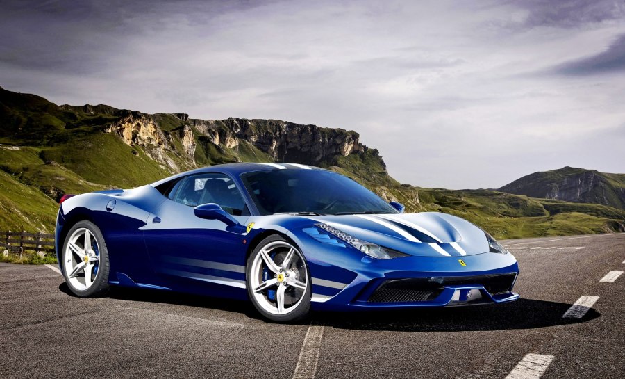 Ferrari 458 Italia синяя