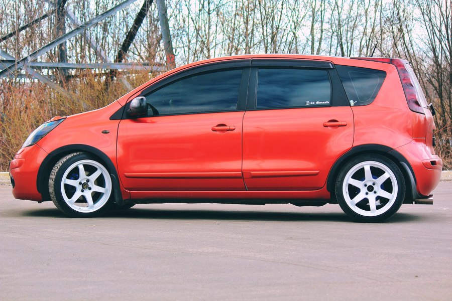 Nissan Note r18