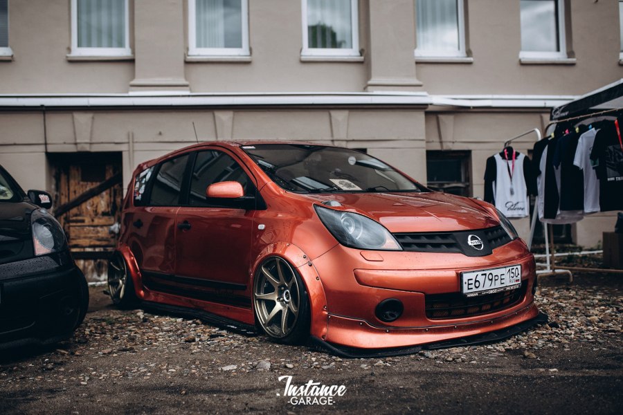 Nissan Note 2008 stance