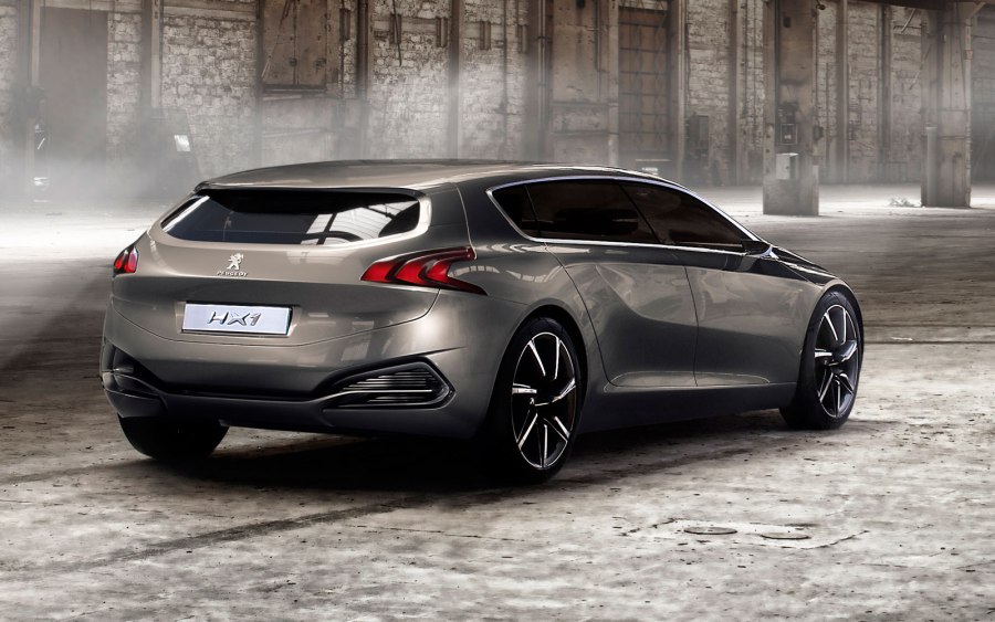 Универсал Peugeot 608