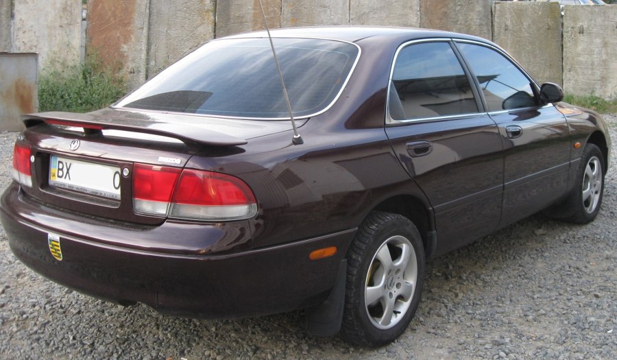 Mazda 626 Cronos автомат