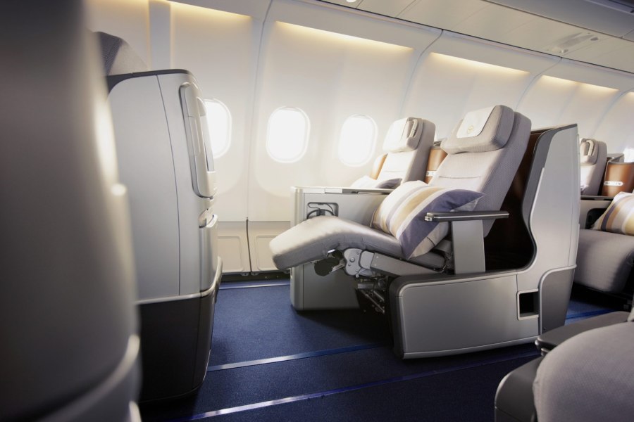 Lufthansa a340 Business class