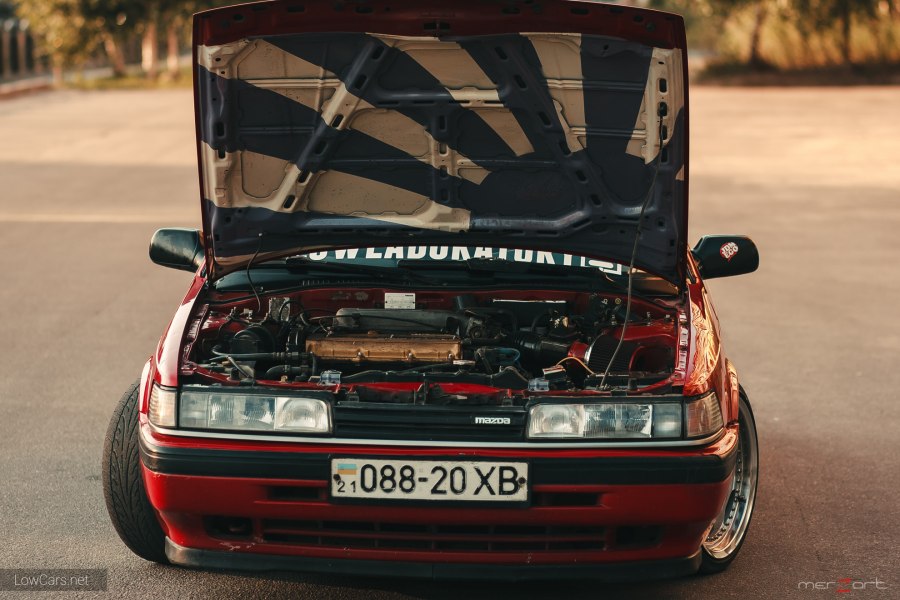 Mazda 626 GD stance