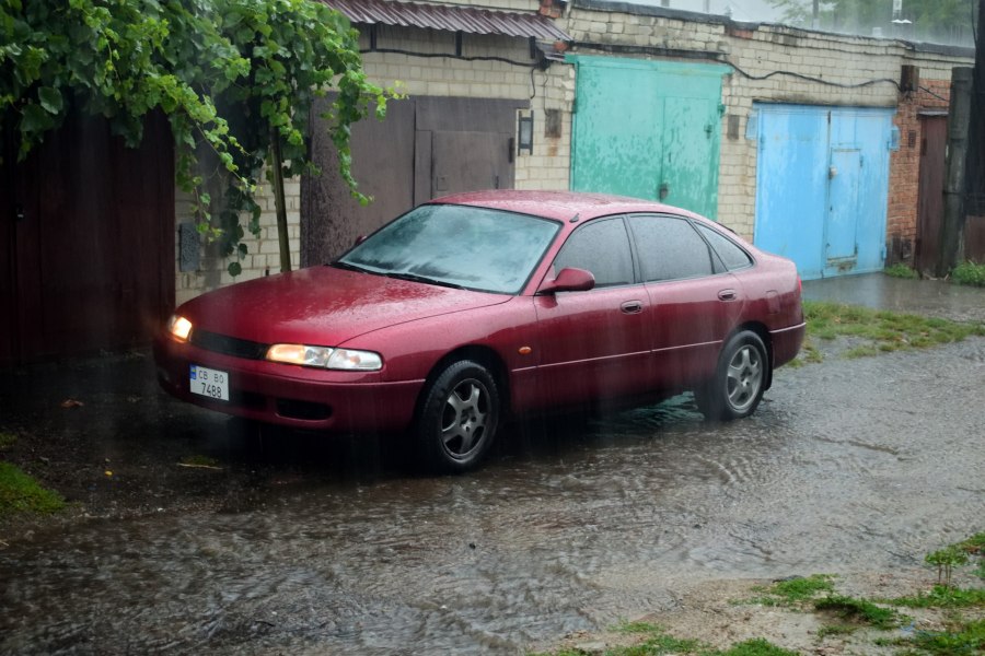 Мазда 626 1992 хэтчбек v6