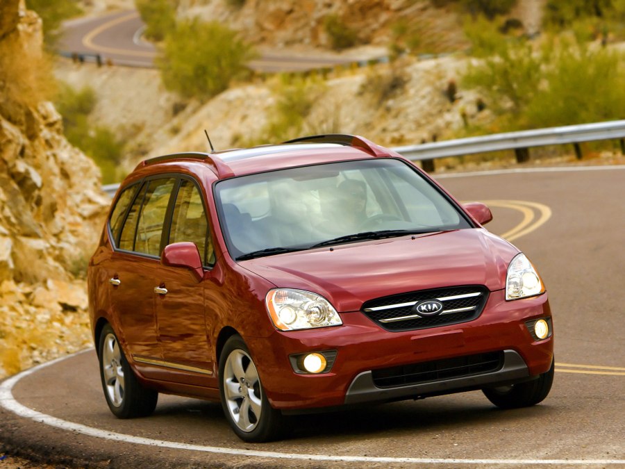 Kia Rondo 2010