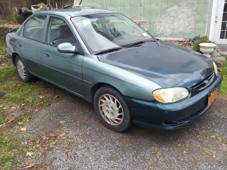 Kia Sephia 2004