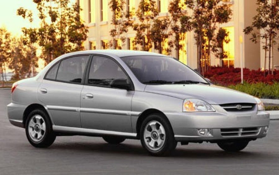 Kia 2003 седан