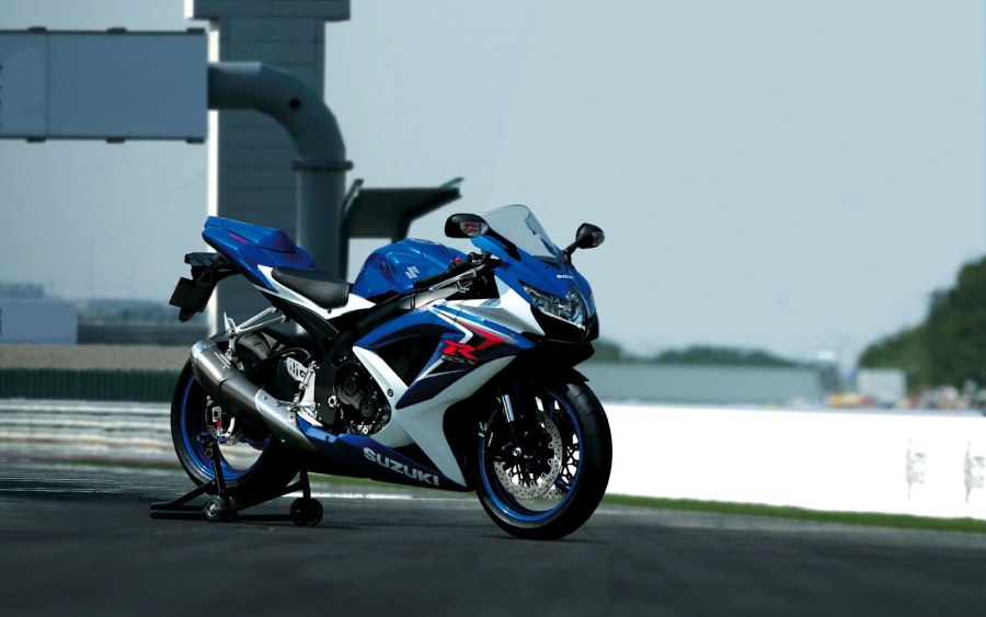 Suzuki GSX-R 750