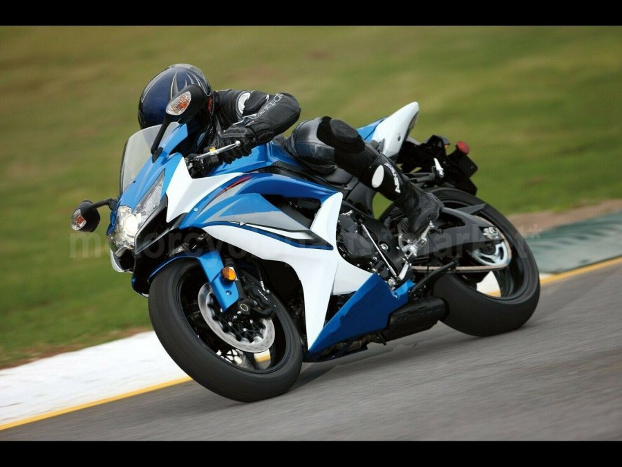 Мотоцикл Suzuki GSX-r750