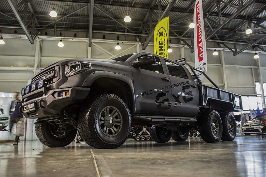 Toyota Tundra 6 на 6