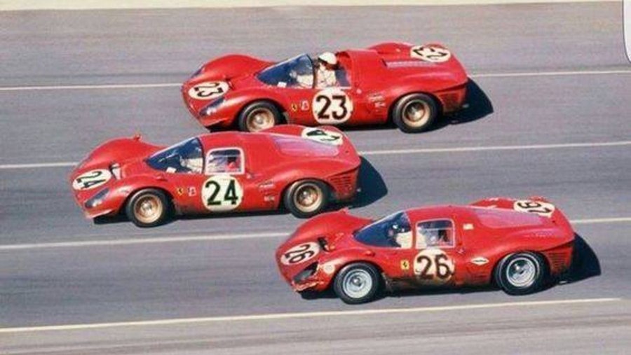 Ford gt le mans 1966