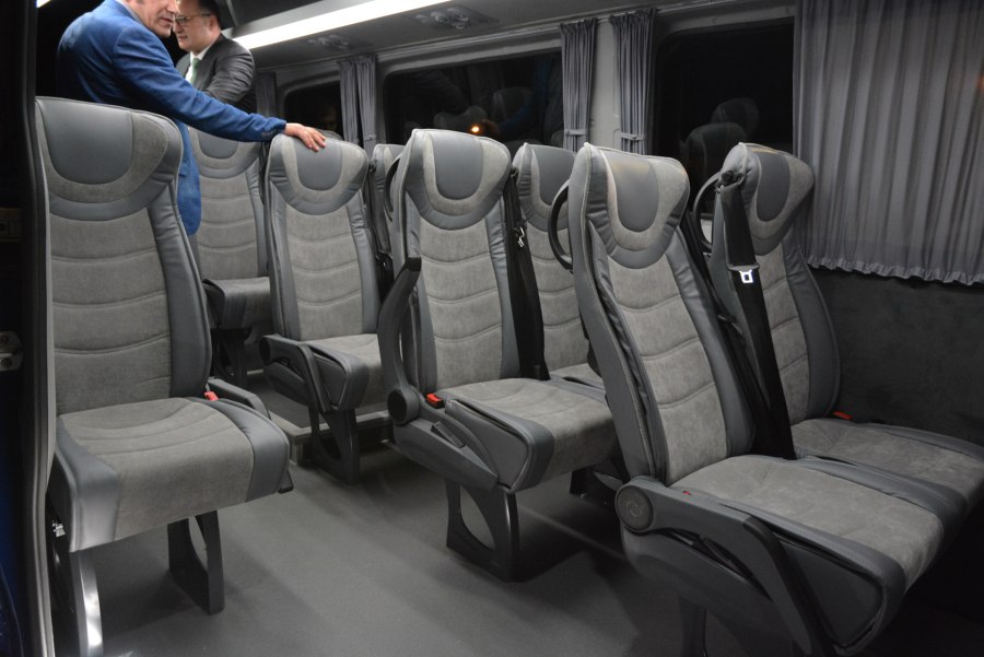 Volkswagen Crafter пассажирский салон