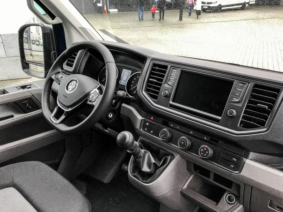 Volkswagen Crafter 2018 салон