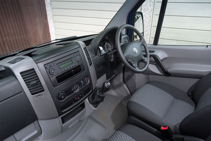 Салон Volkswagen Crafter Грузопассажирский длинная
