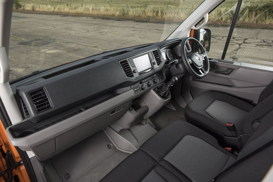 Volkswagen Crafter 2017 салон