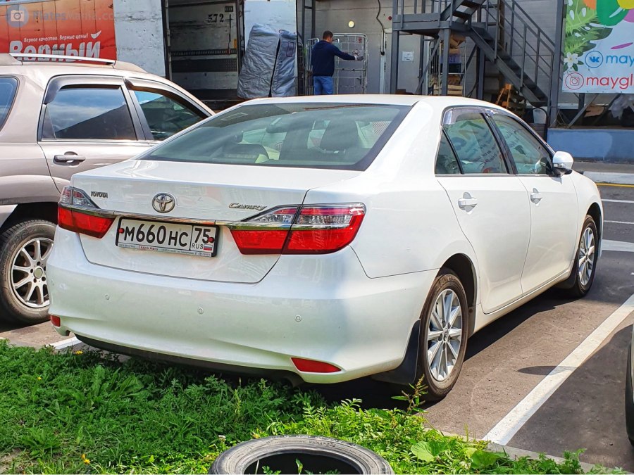 Toyota Camry 75