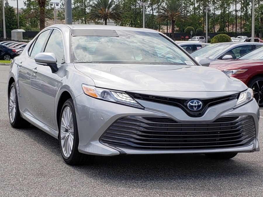 Toyota Camry 75