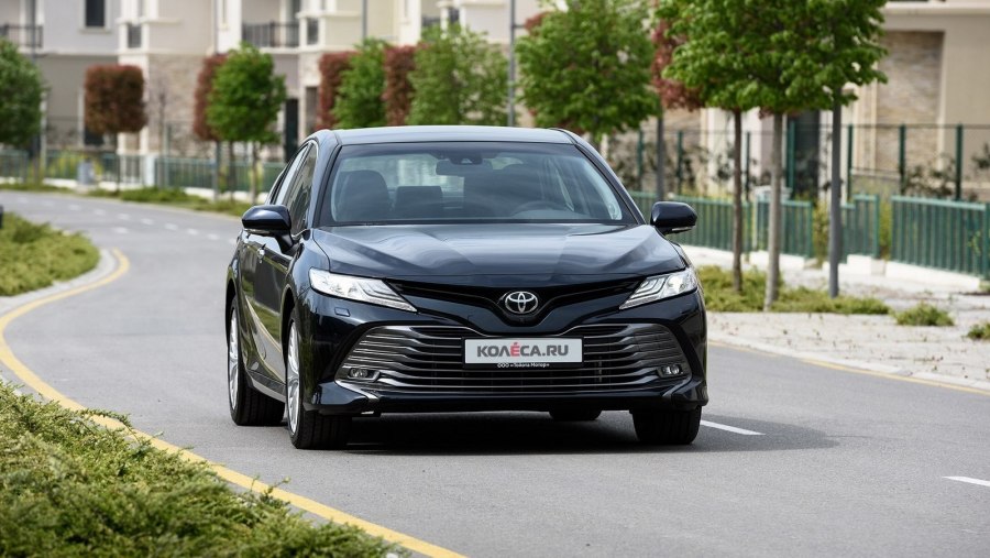 Toyota Camry 75