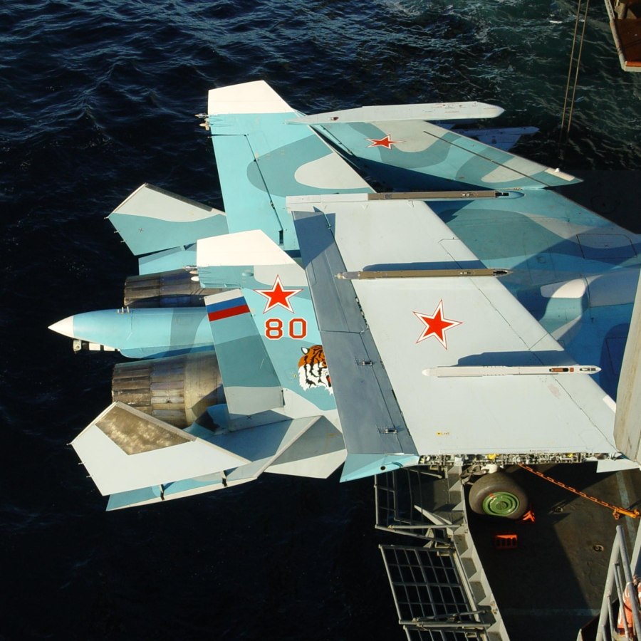 Sukhoi su-33
