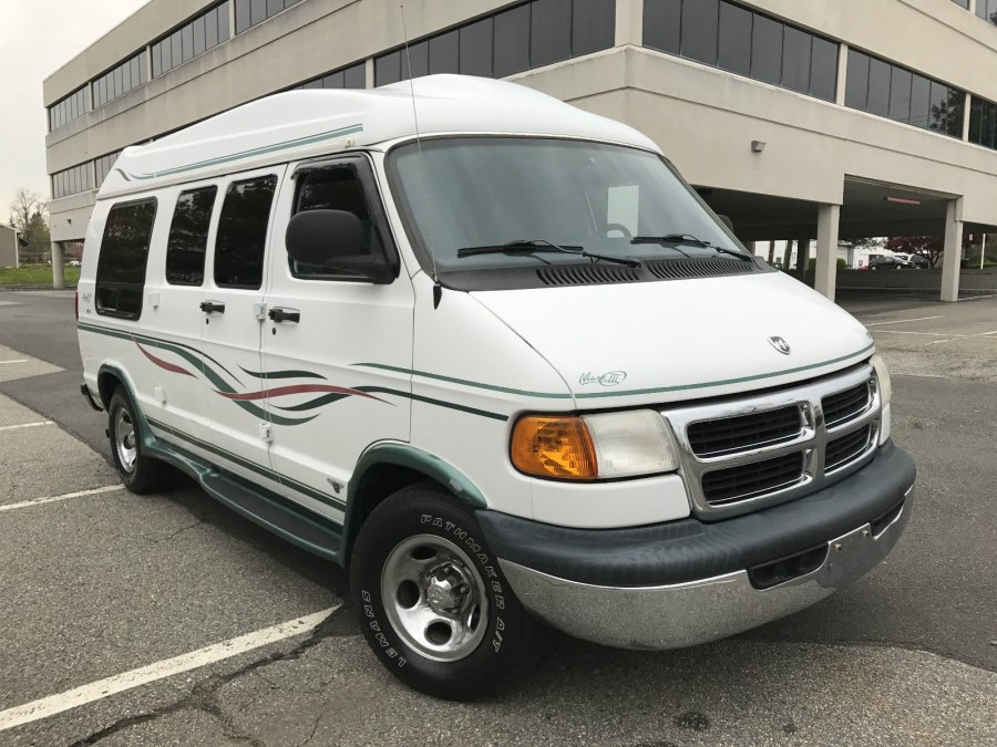 Dodge Ram van 2015