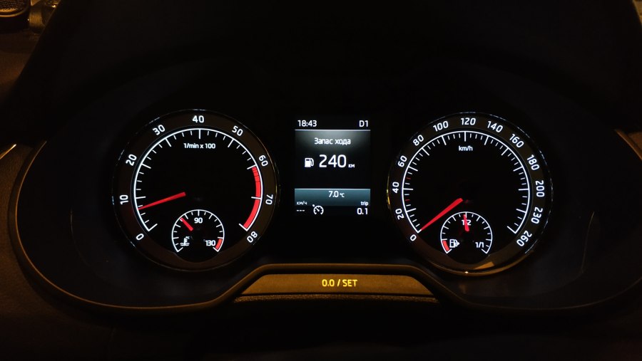 Цифровая приборная панель Skoda Octavia a7
