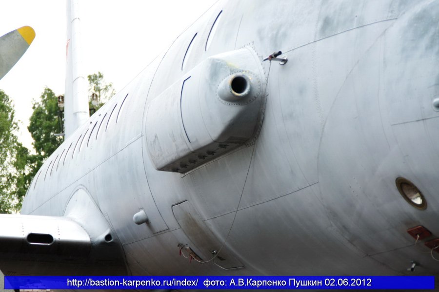 Самолет ретранслятор ил 22