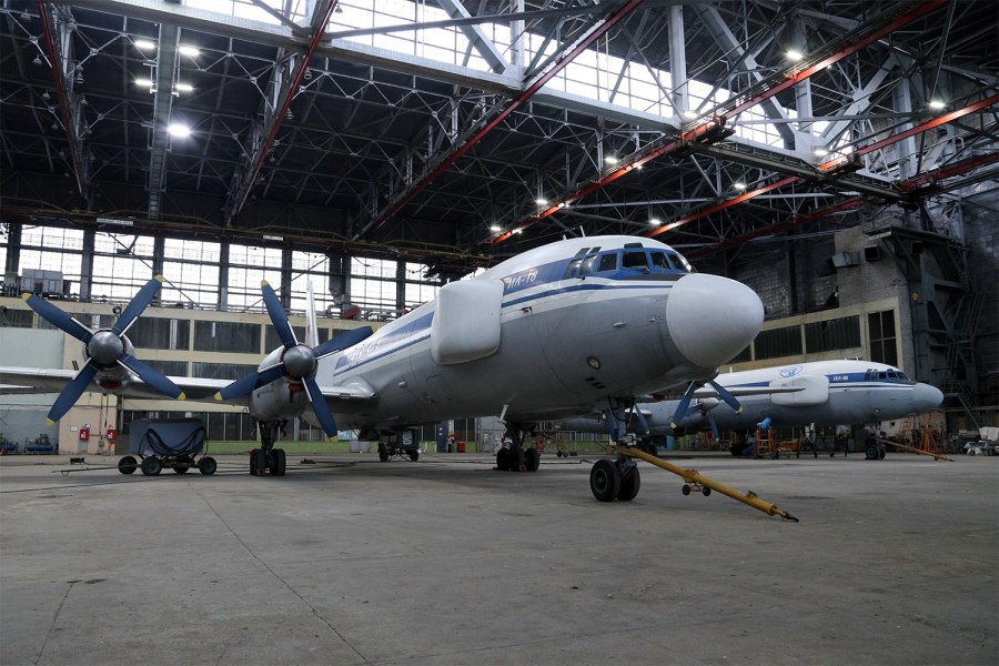 Самолет-постановщик помех ил-22пп "Порубщик