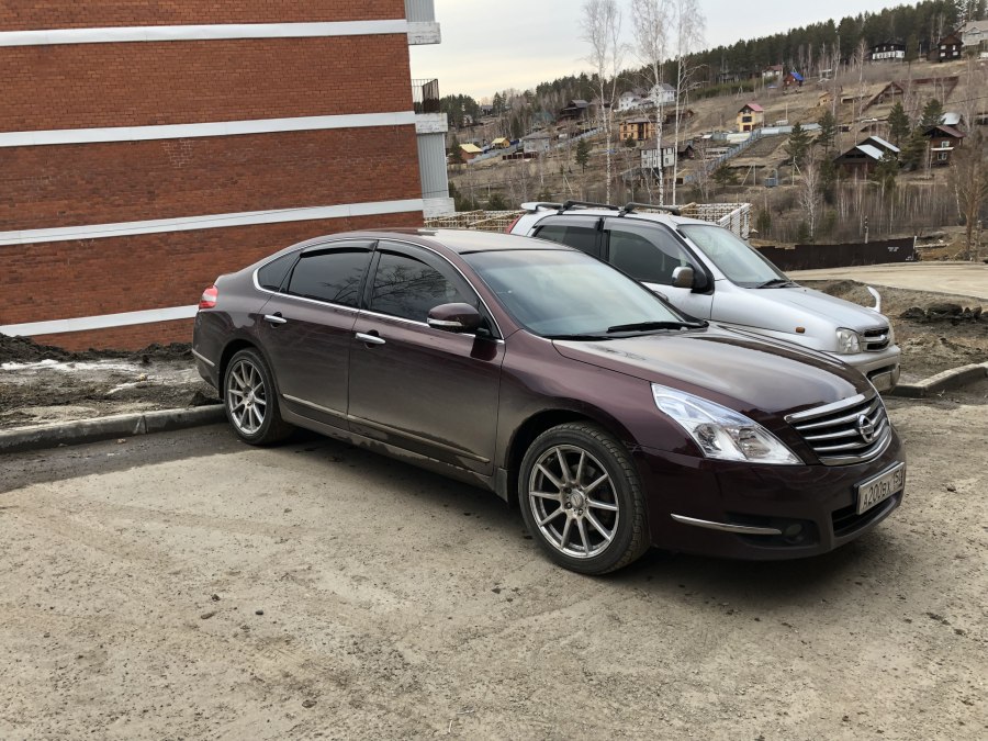Nissan Teana j32 на 18 дисках