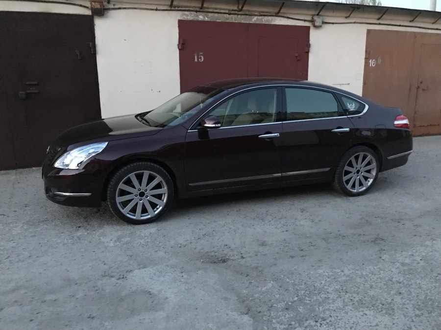 Nissan Teana j32 на 18 дисках