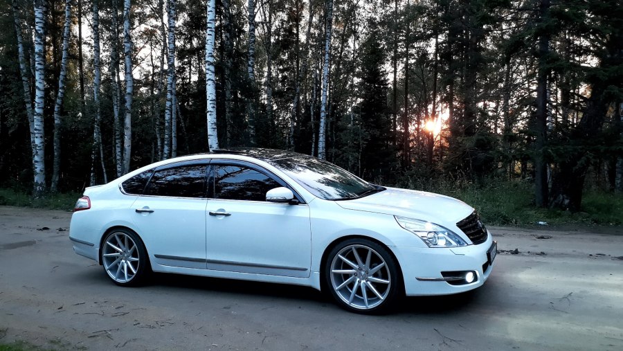 Ниссан Теана r19