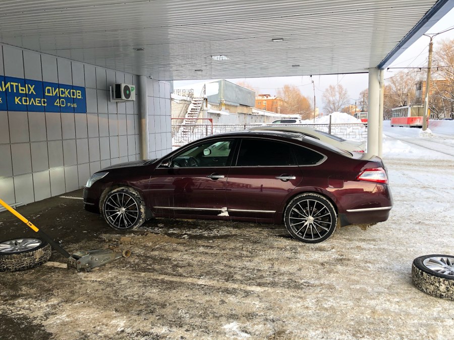 Nissan Teana j32 диски r20