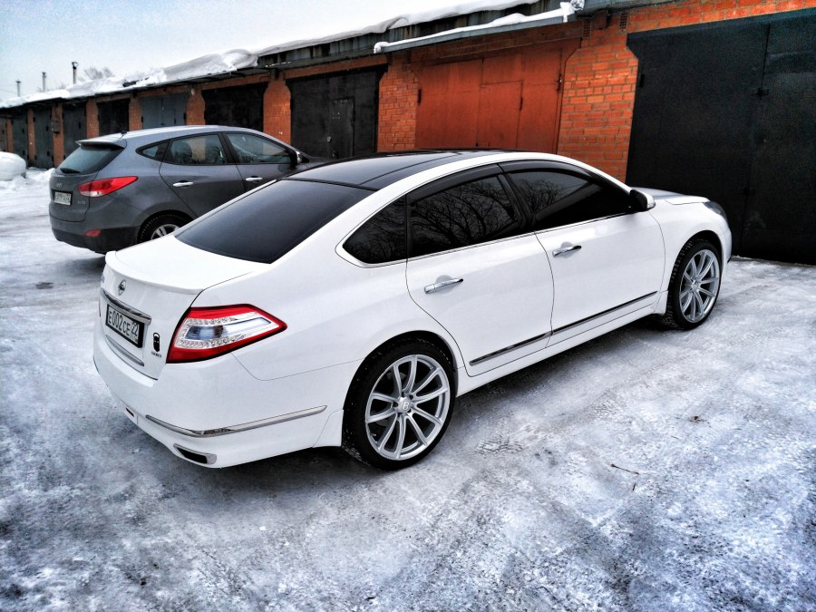 Nissan Teana j32 на 18 дисках