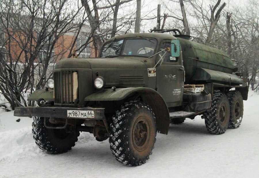 Грузовик ЗИЛ 157