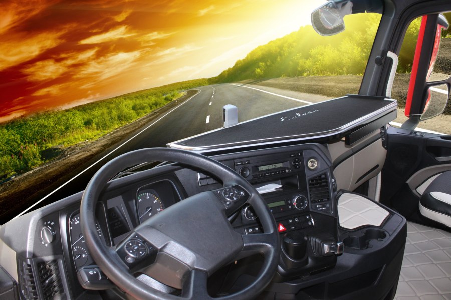 Mercedes-Benz Actros 1846 кабина